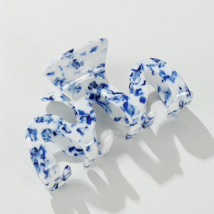 Esme Wavy Claw Clip - Large
