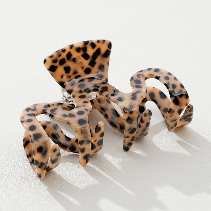 Esme Wavy Claw Clip - Large