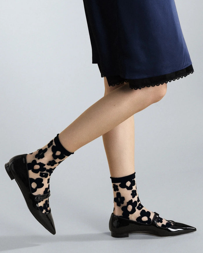 Hansel from Basel floral black pop sheer crew sock