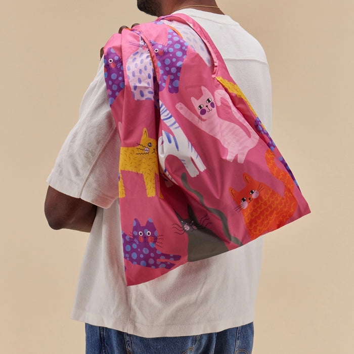 Fuchsia arty cats reusable duckehead umbrella bag