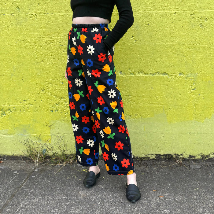 Ersa Fibers black floral abstract elastic pant