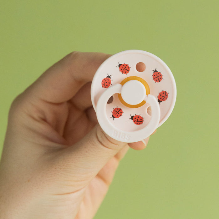 STUDIO Colour Pacifiers 2 Pack Ladybug - Violet Sky/Petal - Bibsworld store US